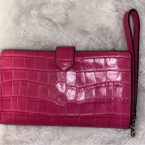 Kate Spade Wristlet Wallet - Picture 2 of 3